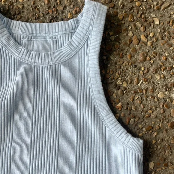 aerie light blue ribbed tank size l - Picture 3 of 4